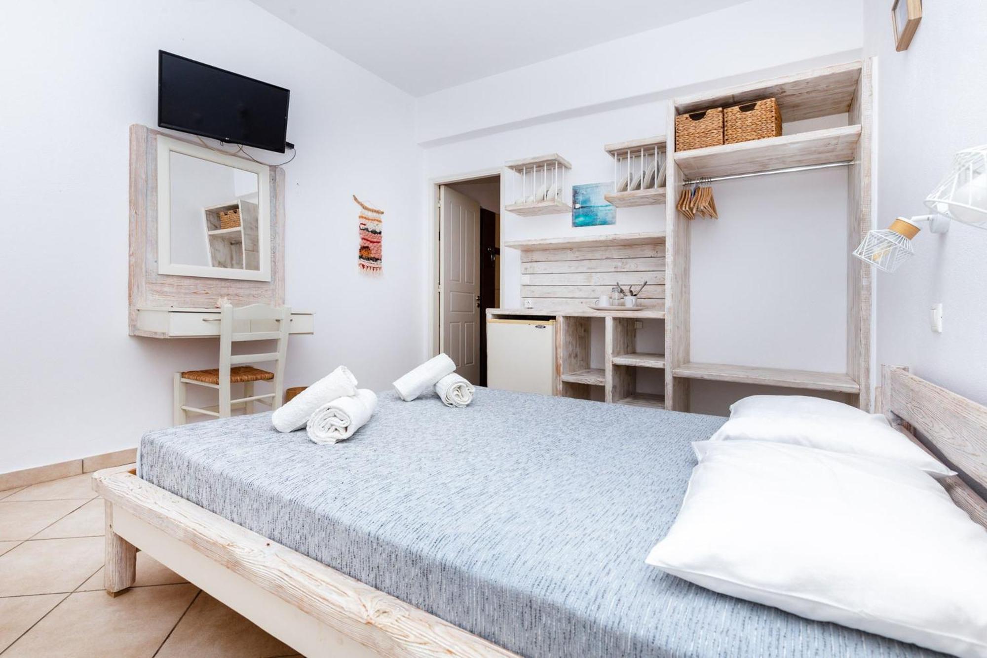 Harama Hotel Schinousa Schoinoussa Zewnętrze zdjęcie